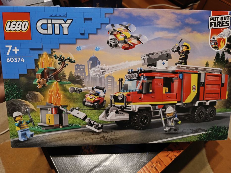 Lego Camião de Controlo de Incêndios 60374