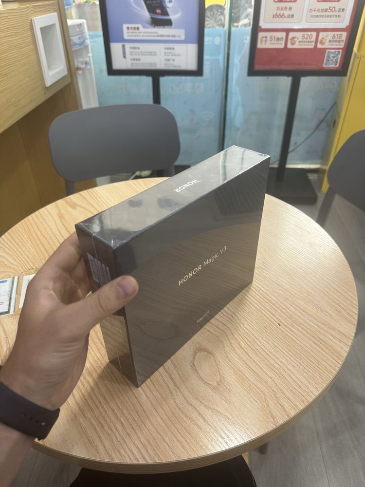 Honor Magic V3 black 1TB wersja o pojemności 1TB
