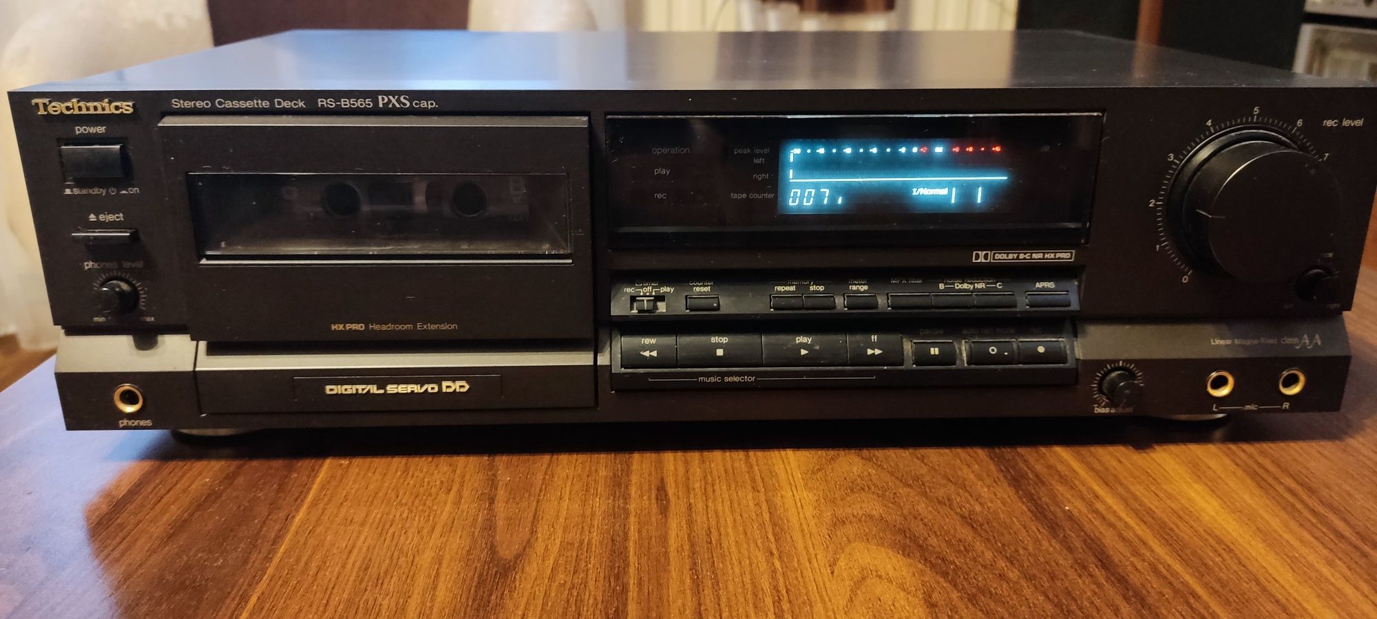 Technics RS-B565 deck
