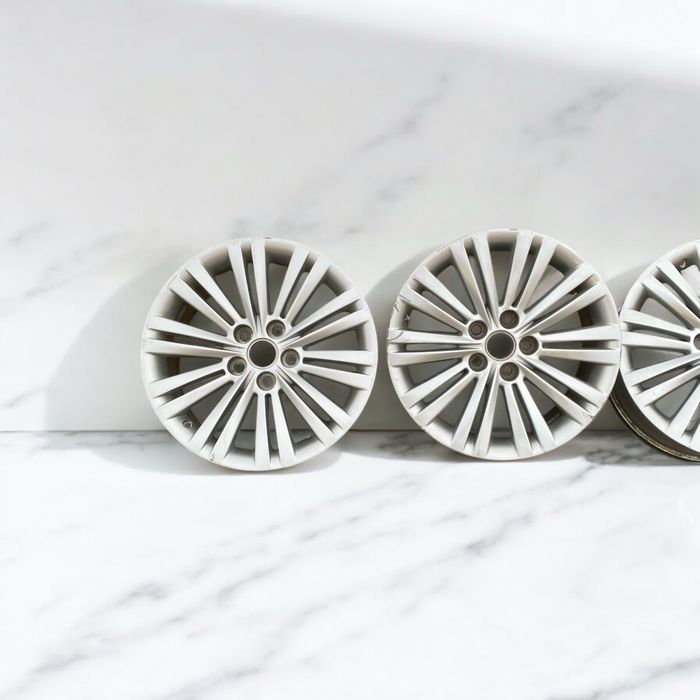 Диски 5/120 р 18 ширина 8 дюймів ет 42