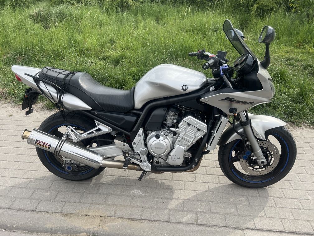 Yamaha FZS 1000 Fazer – 2005 r., stan bardzo dobry – 10 600