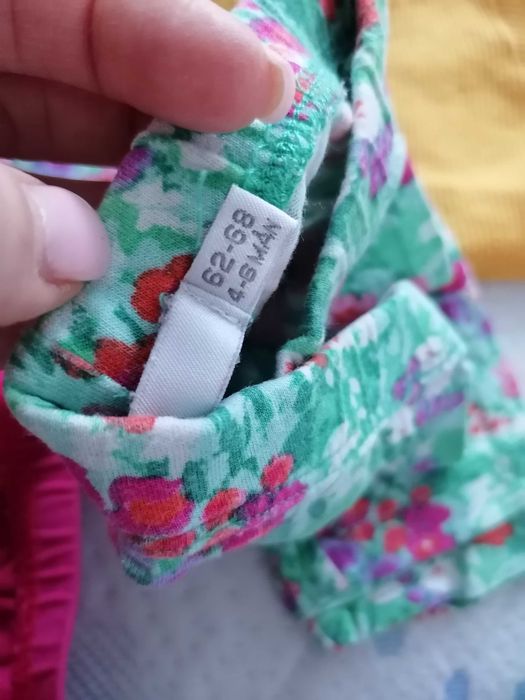 Paka ciuszków dla dziewczynki rozm. głównie 68-74