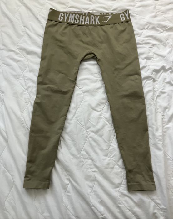 Gymshark, sportowe, stylowe legginsy 3/4 w kolorze khaki, rozmiar S
