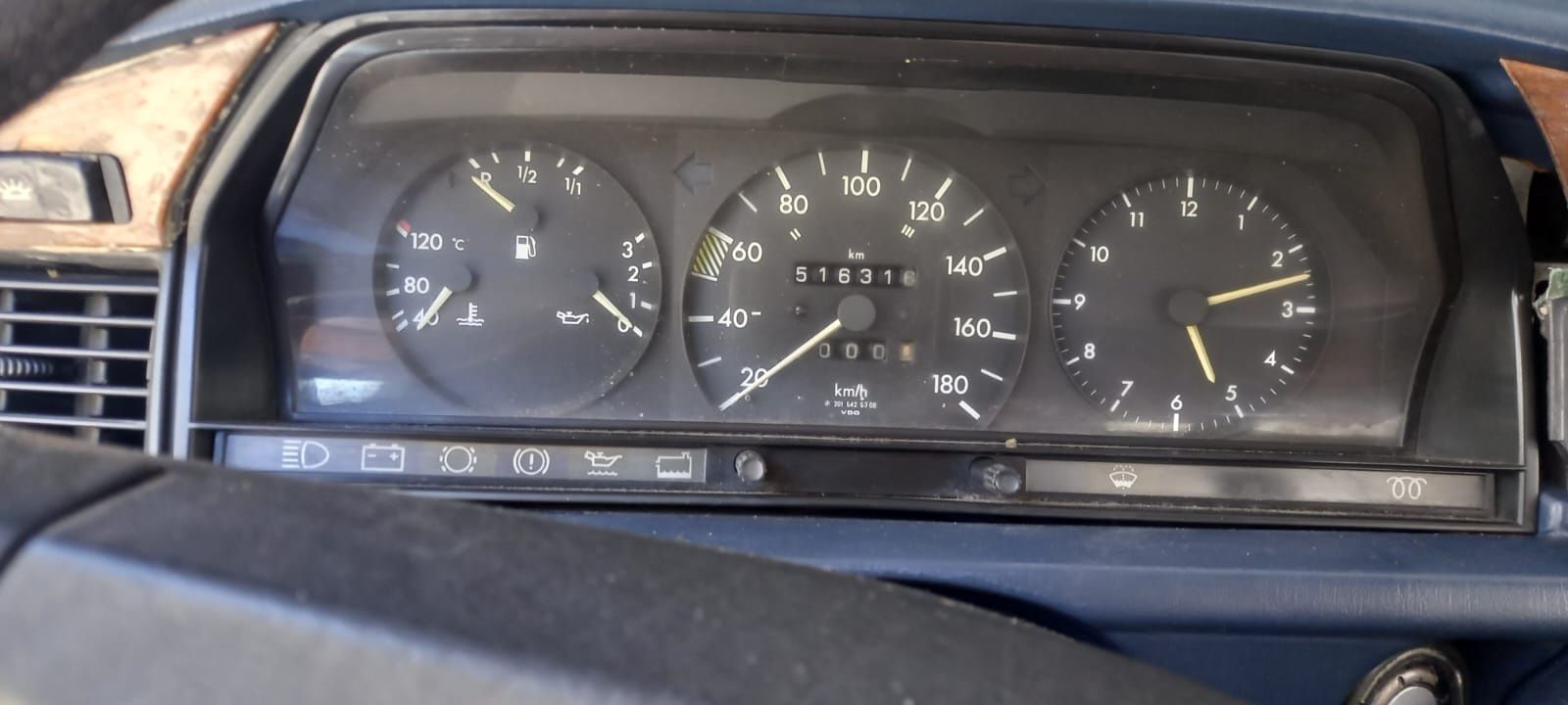 Mercedes 190D série 1