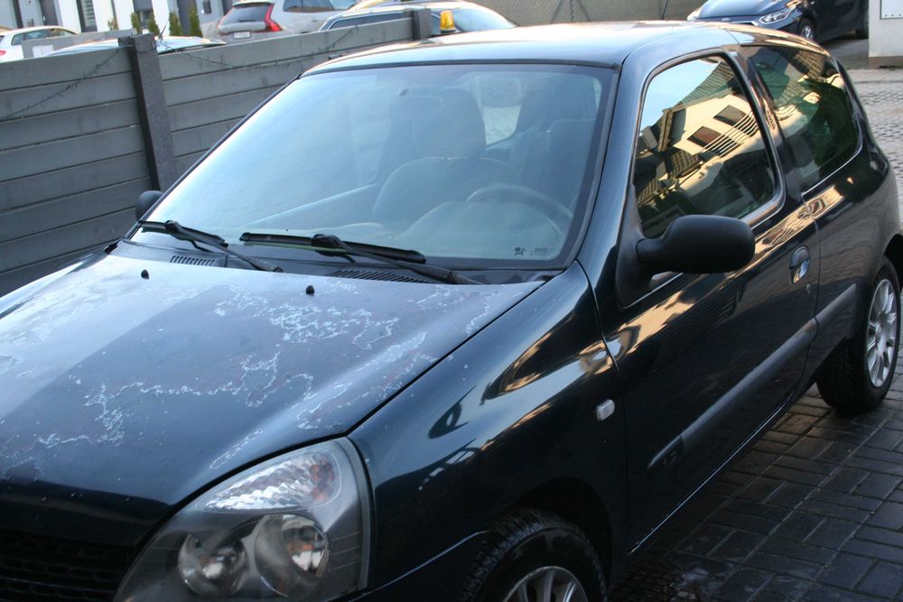 Sprzedam renault clio 2 2004 r 1.2 Doinwestowany