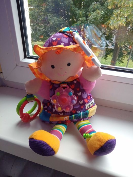 Laleczka sensoryczna z przywieszką Lamaze