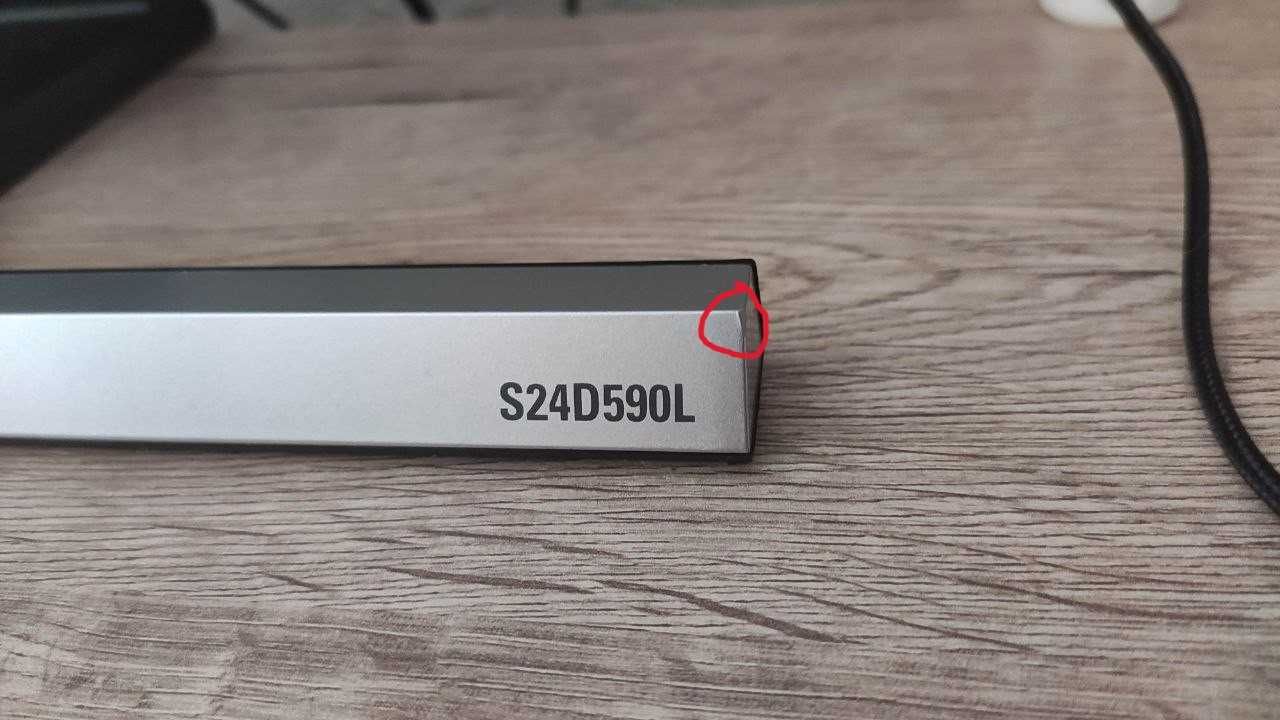 Монiтор Samsung S24D590L