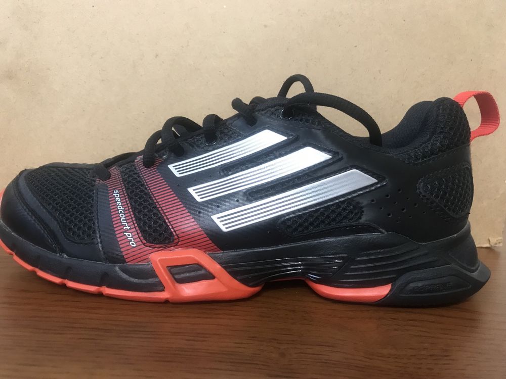 Кросівки adidas adituff 39