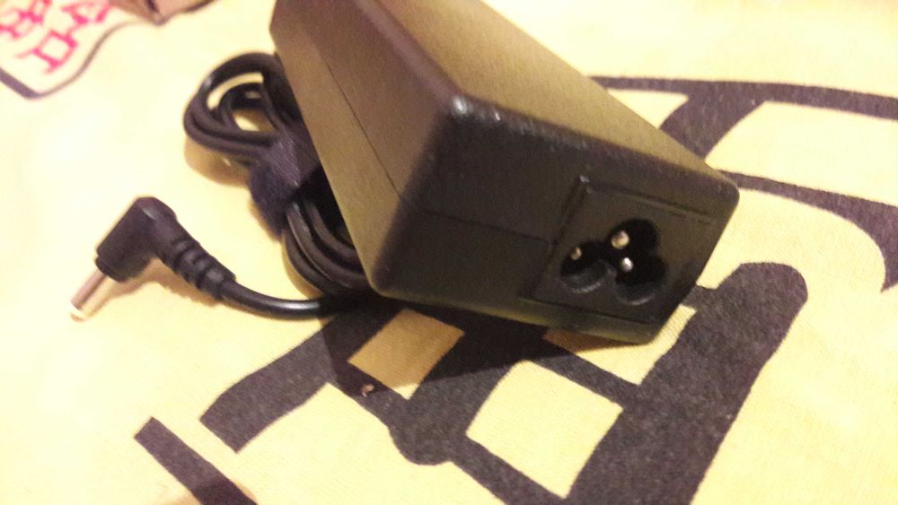 Блок питания для ноутбука Acer AS-90SB-BB 19V 4.74A 90W (5.5*1.7)