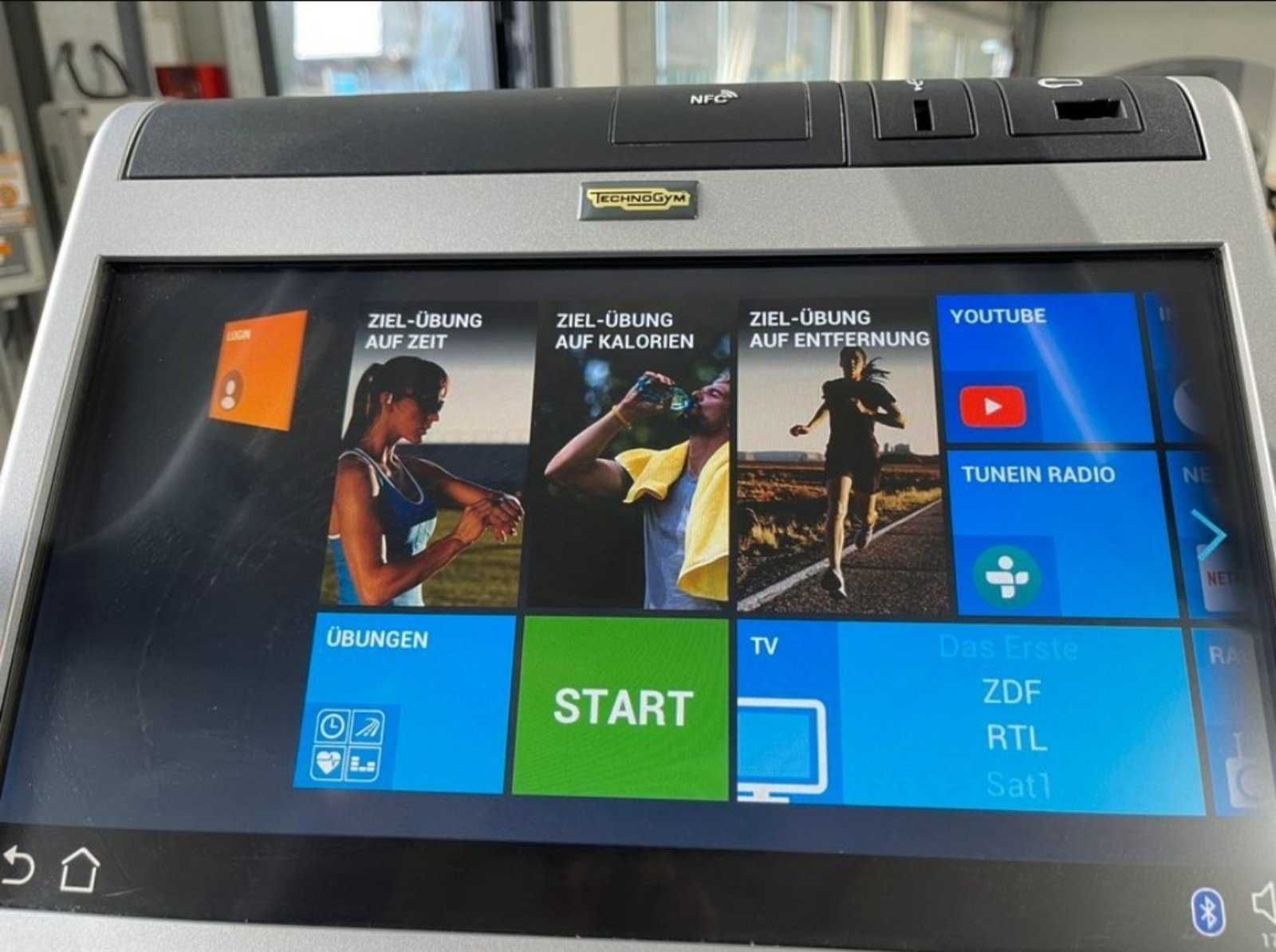 Степпер Technogym Excite 700 Unity з Wi-Fi, YouTube, Android