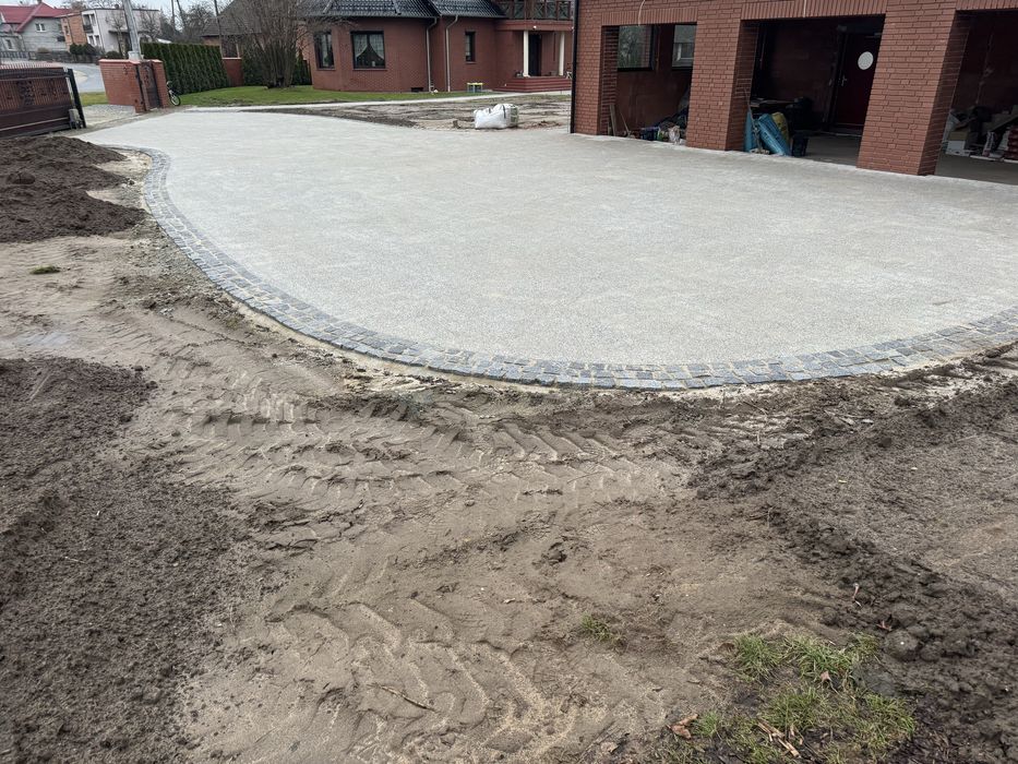 Usługi KOPARKO-ŁADOWARKĄ, BRUKARSTWO, utwardzanie terenu