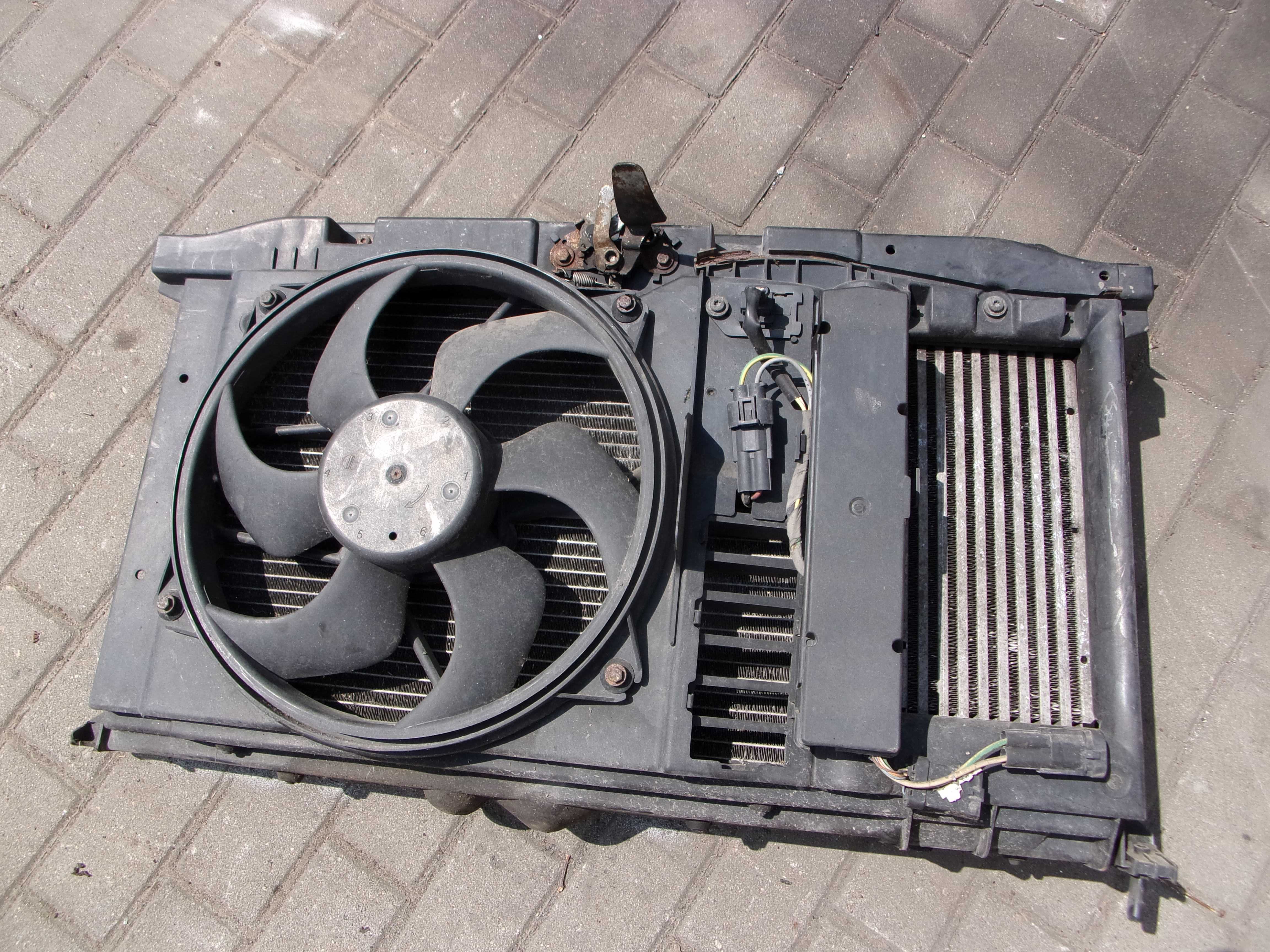 Chłodnica Chłodnice zestaw chłodnic Peugeot 307 2.0HDI 2000r-2012r