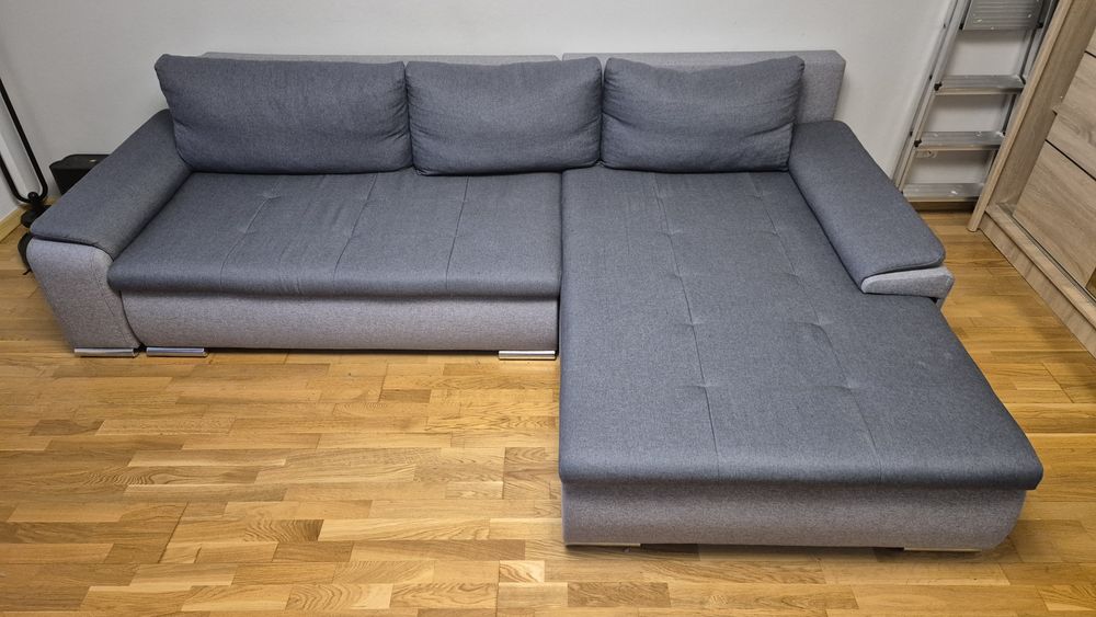 Narożnik z funkcją spania prawostronny