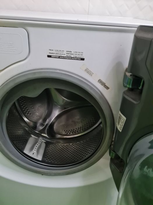 Пральна машина Ariston Hotpoint 7кг