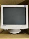 Monitor Samsung 17" oldschool
