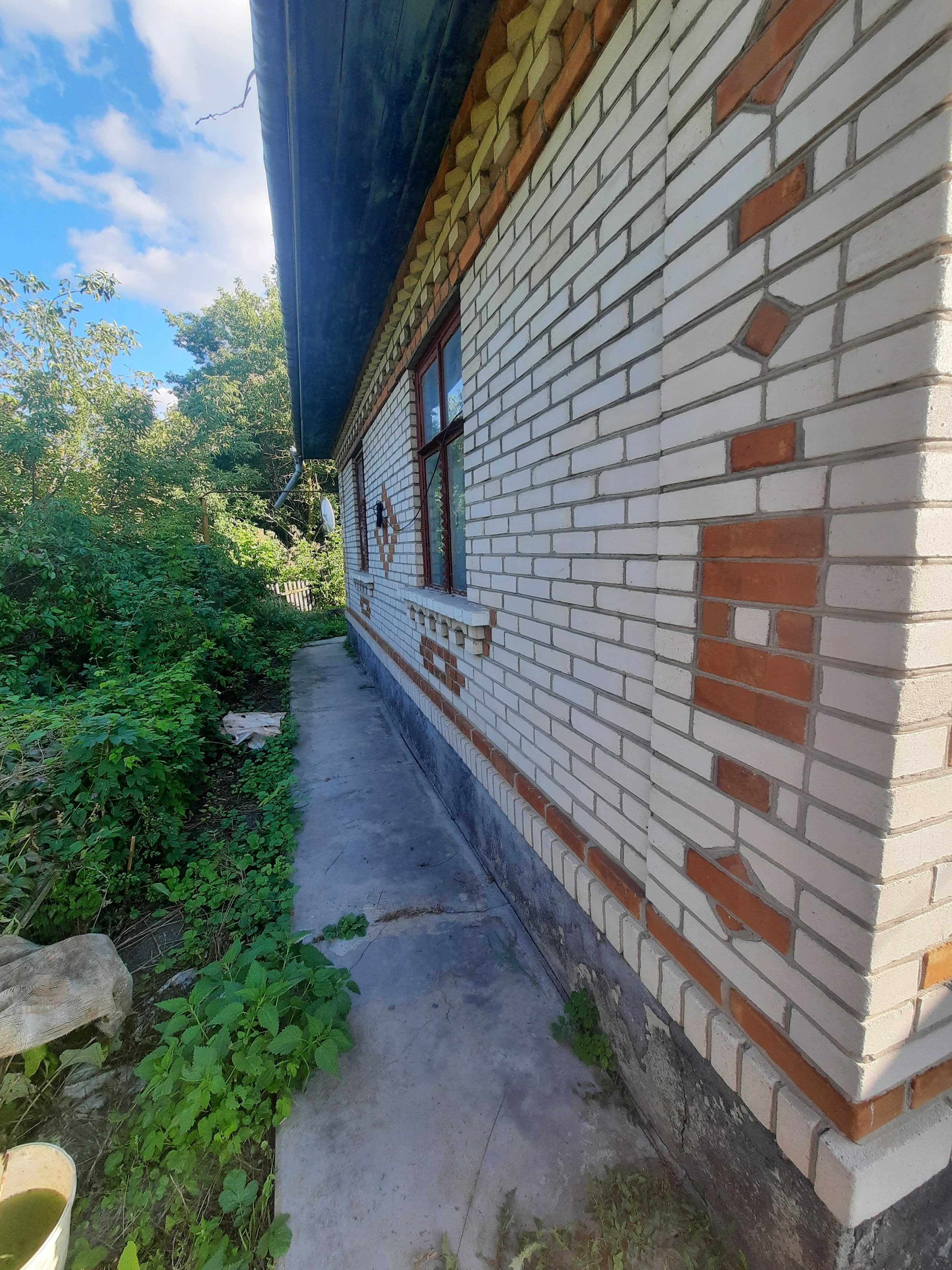 Продам 4х комнатный дом г.Томашполь Винницкая область ул.Зеленая 7