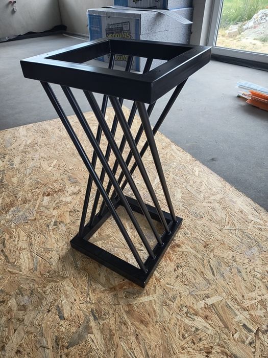 Hoker w stylu loft 35x35x71