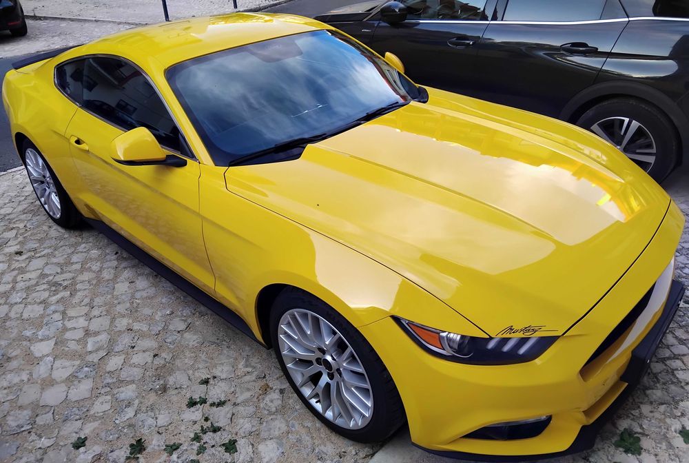 Mustang 2.3 ecoboost como novo