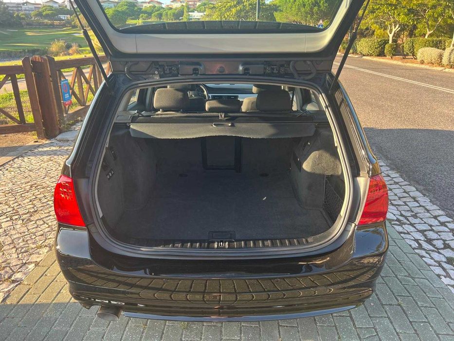 BMW 318d Touring E91 (2011) – Revisão 2024 + Pintura Nova