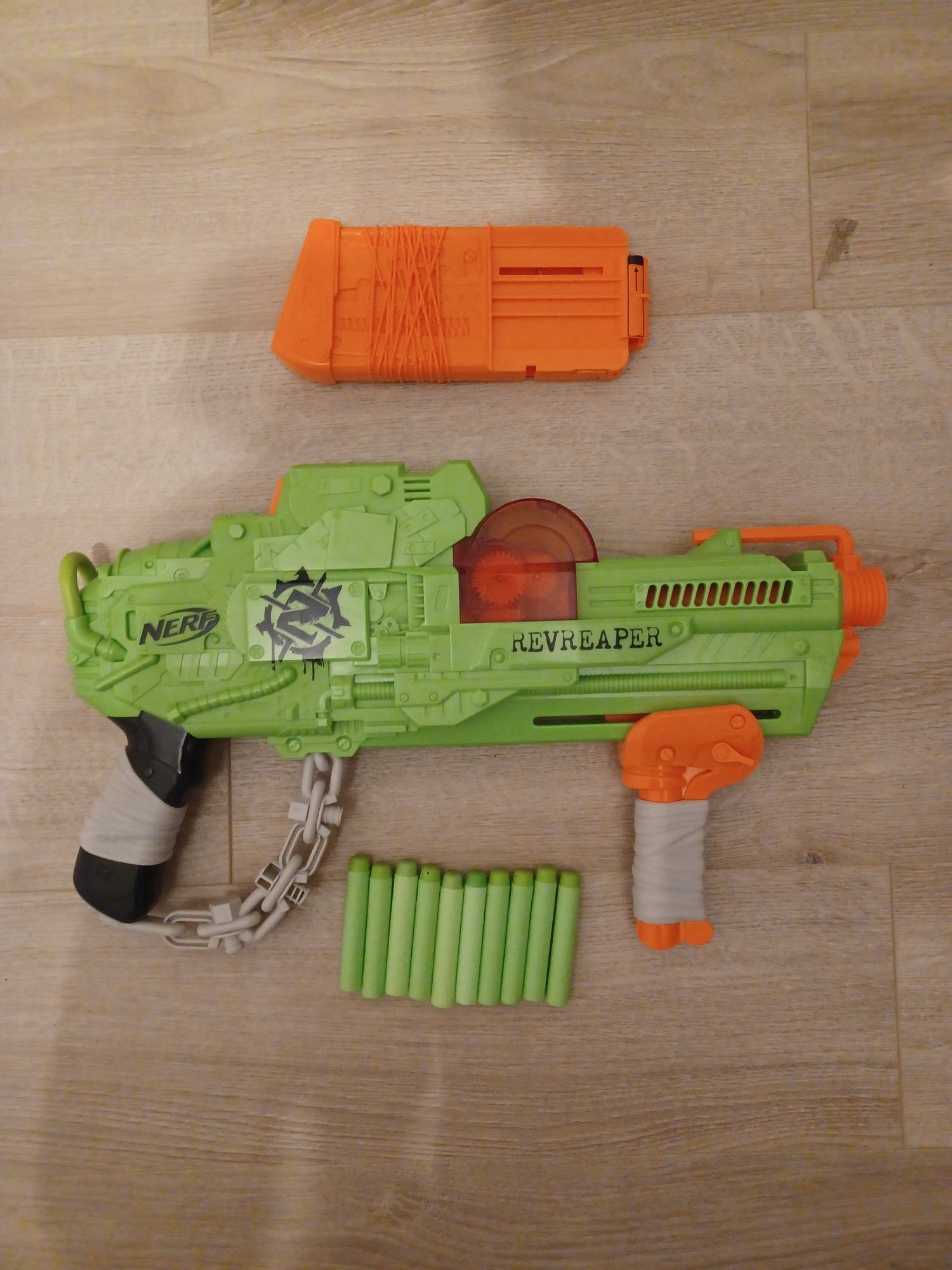 Hasbro nerf zombie revreaper