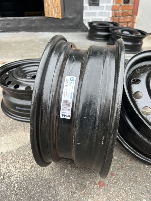 Диски 4/100/R15 dia54,1 Et45 Toyota, HYUNDAI