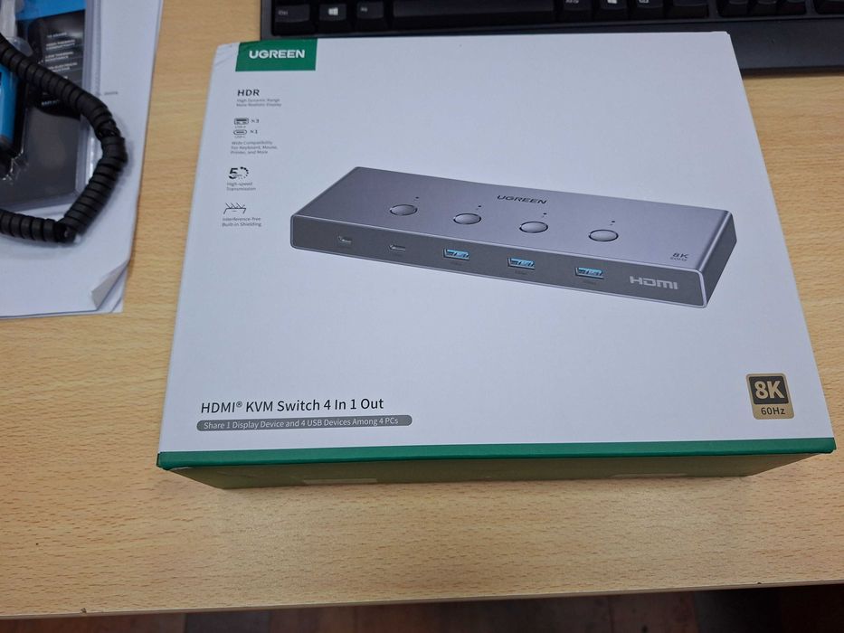 UGREEN HDMI 2.1 KVM Switch 4 In 1 out 8K60Hz USB 3.0