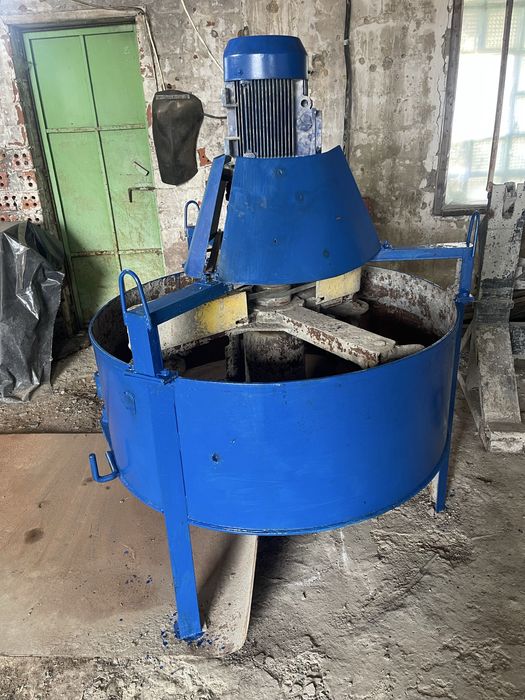 Обладнання для виробництва будівельних матеріалів