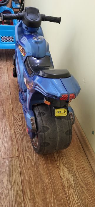 Дитячий мотоцикл