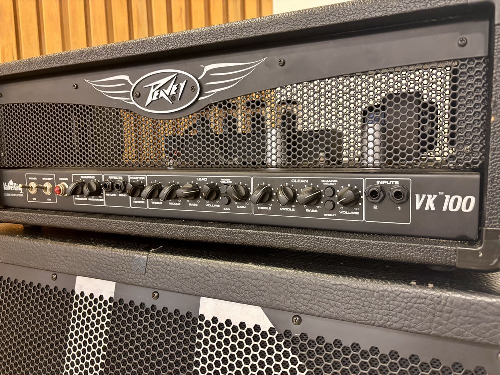 Amplificador Peavey Valveking VK 100 + coluna