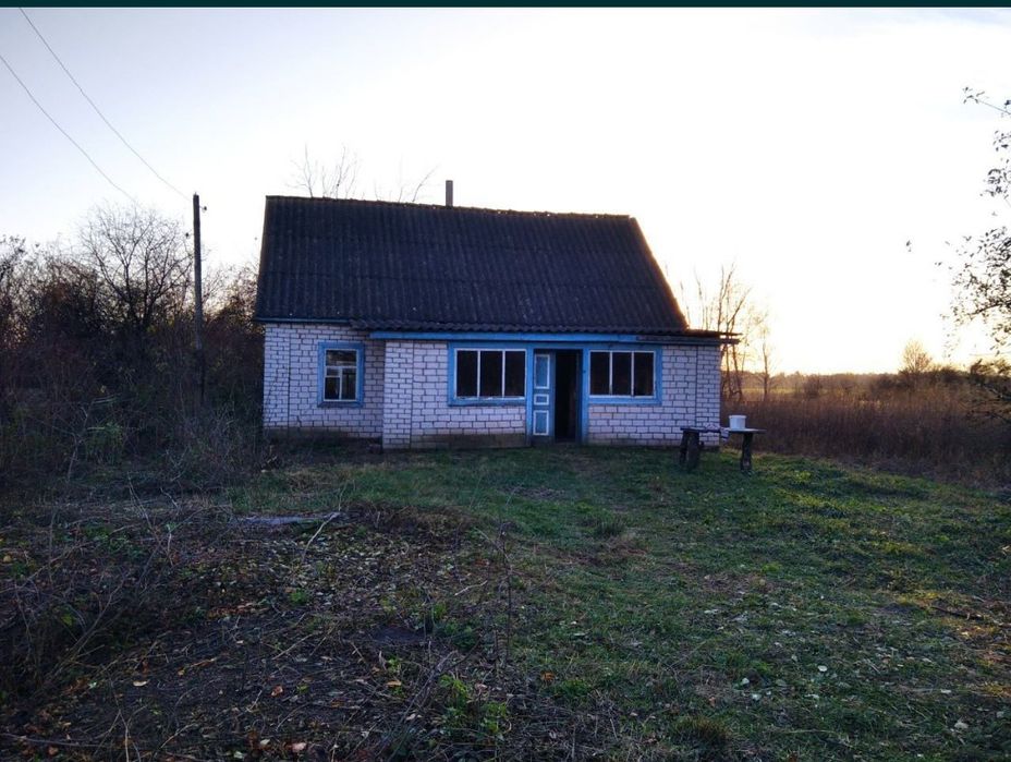Будинок ,дача ,село Полова.