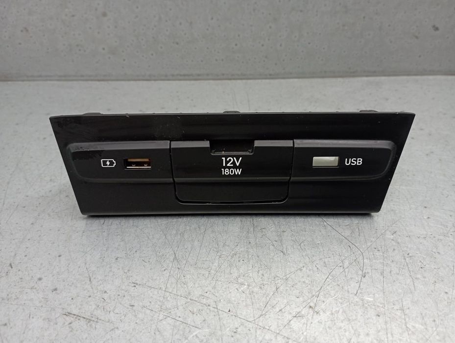 Módulo USB / AUX / IPOD HYUNDAI i20 (BC3, BI3)