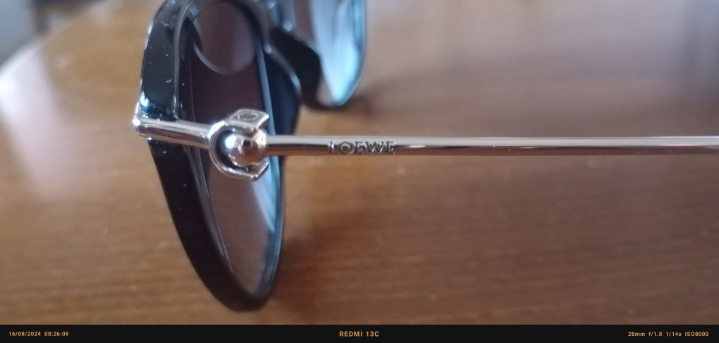 Óculos de Sol LOEWE