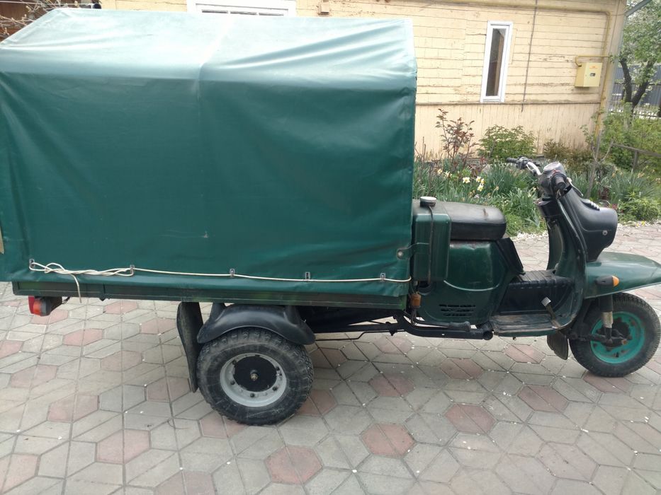 мотороллер Муравей