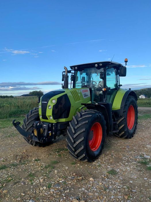 Claas Arion 630 CIS