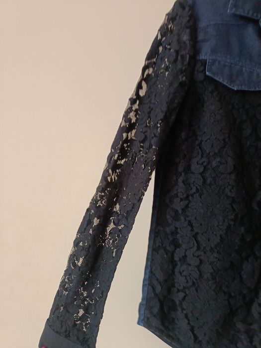 Koszula jeansowa z koronką