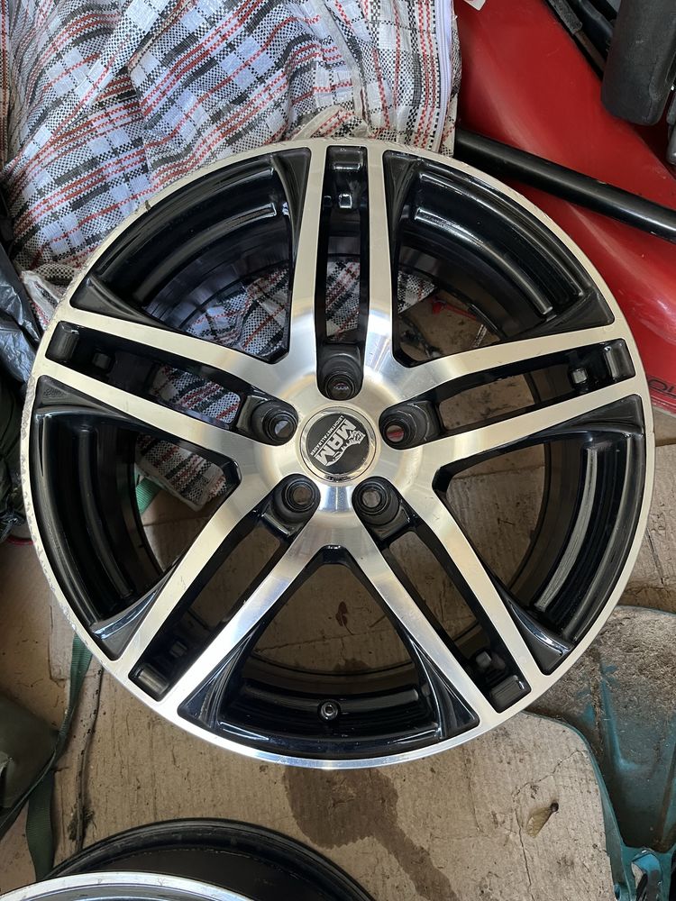 Felgi seat  vw audi 215/40/r17   5×100