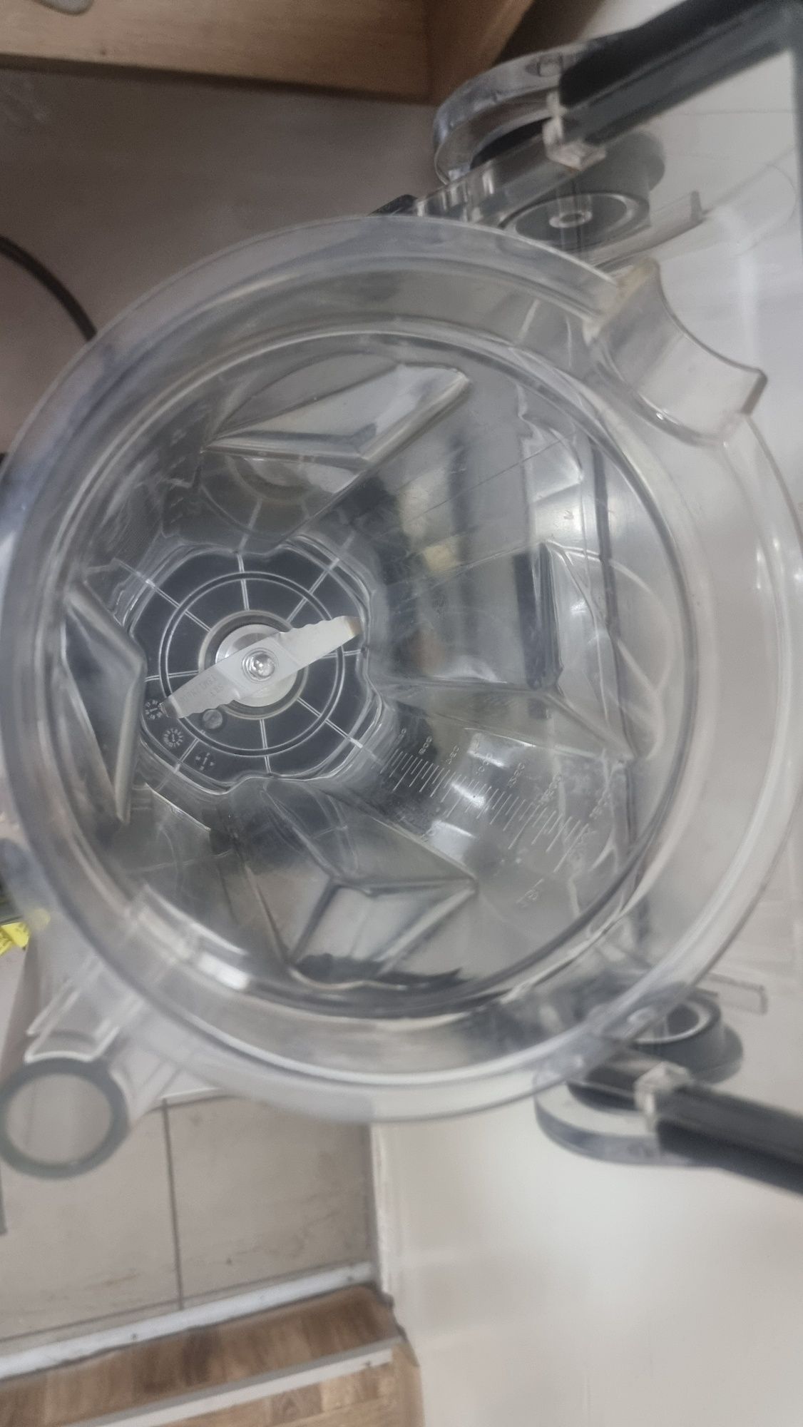Blender profesjonalny MIXTEC MS-585