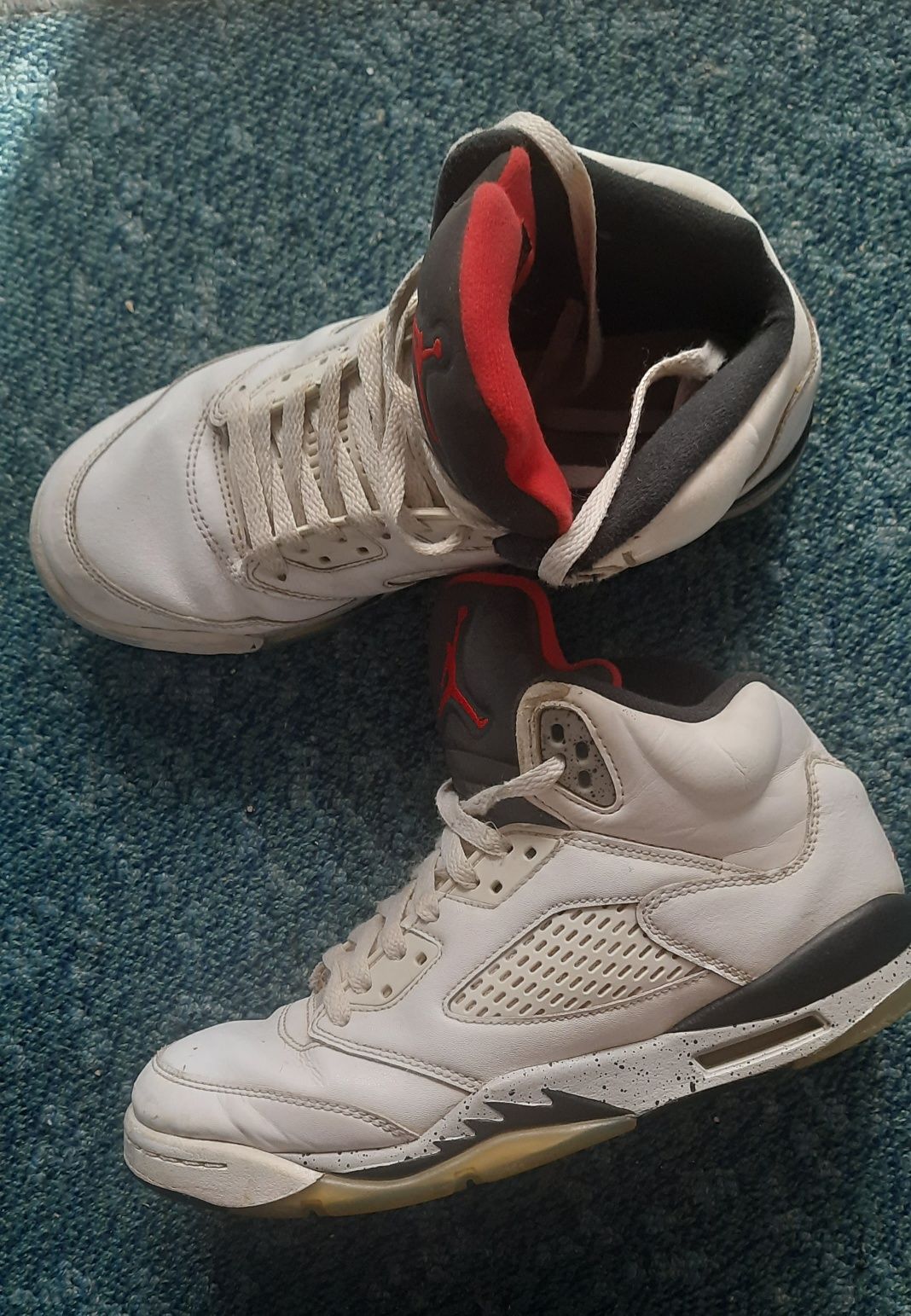 Белые ботинки  Nike Jordan