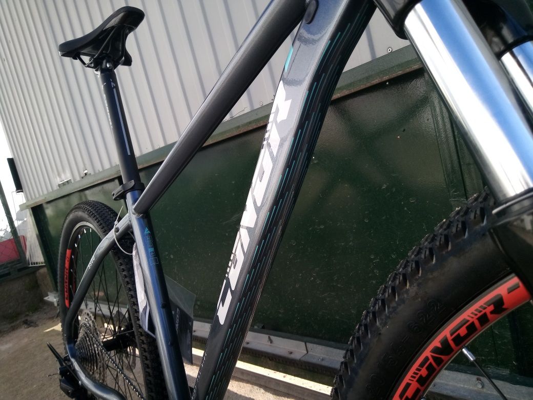 NOVA Conor 9500 Shimano Deore 1x11