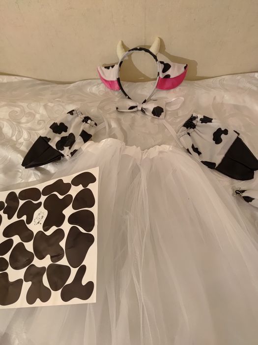 Świetny strój przebranie krowa krówka raciczki ogon 6 części uniwersal