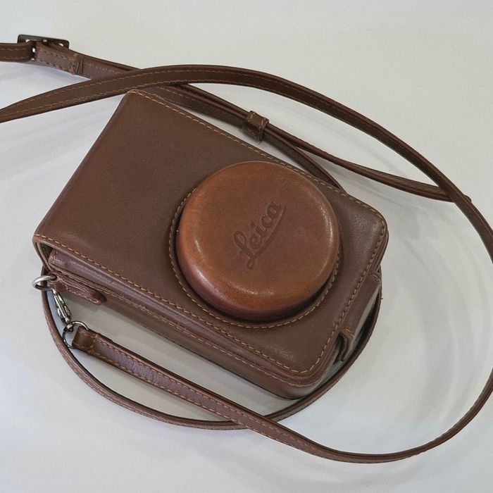 Leica – Câmara Fotográfica (Modelo D-Lux 3)