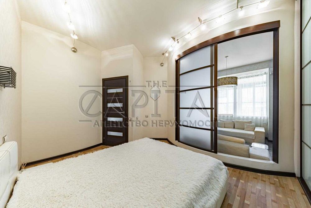 Большая Васильковская купити квартиру в центрі, 100 м2, рядом Гулливер