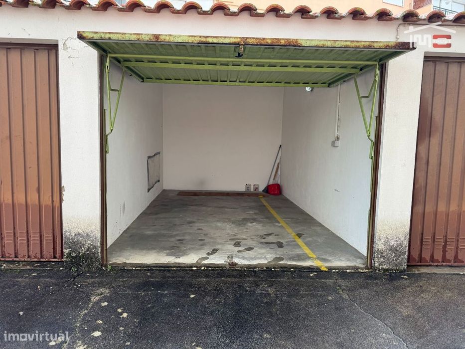 GARAGEM em Ourém com 15 m2
