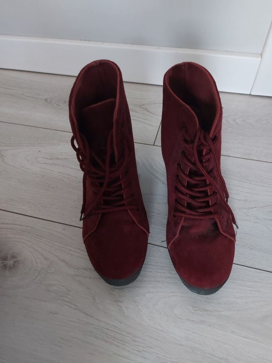 Botki bordowe rozmiar 39