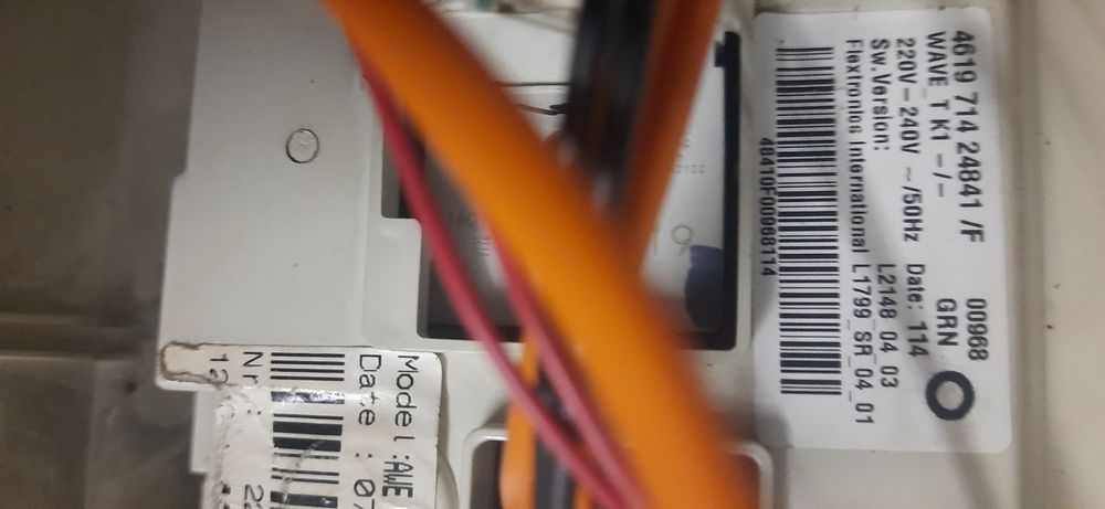 Запчастини пральної машини, електроніка , двигун.