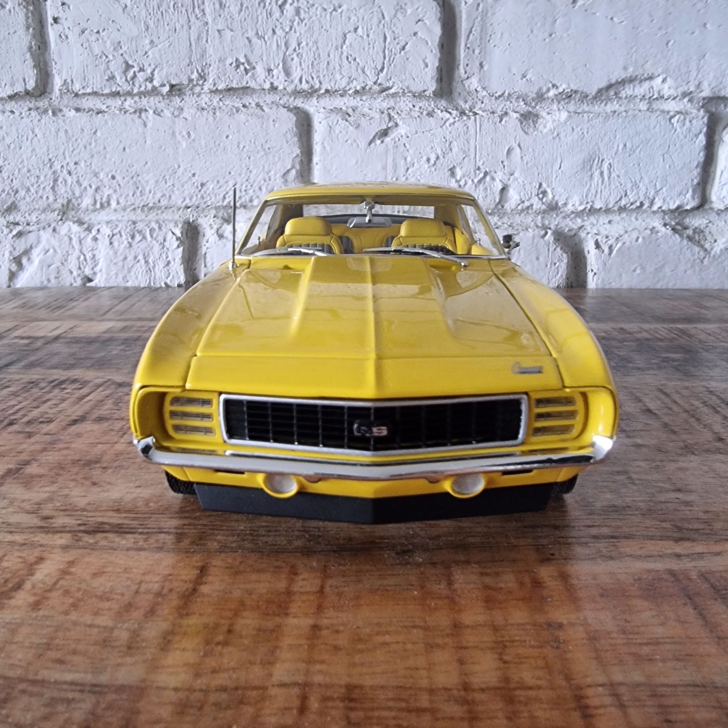 Chevrolet Camaro 69 YCID ACME 1:18