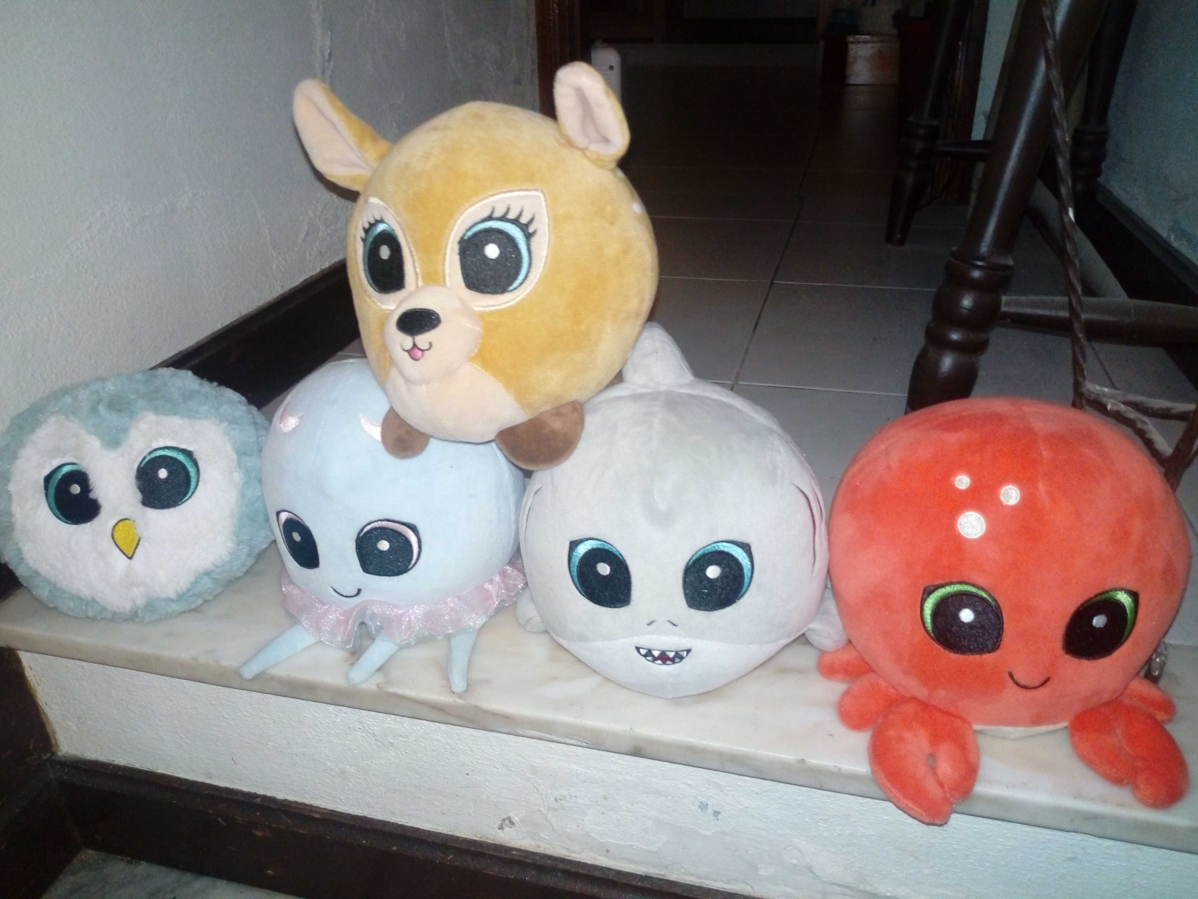 Vendo 5 peluches novos!