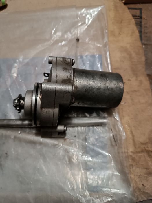 Електростартер на мопед