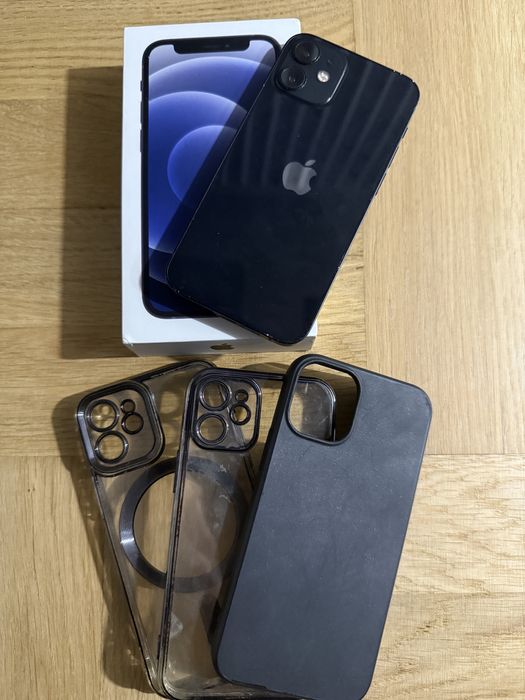 Iphone 12 mini 64GB stan bardzo dobry + 3 etui