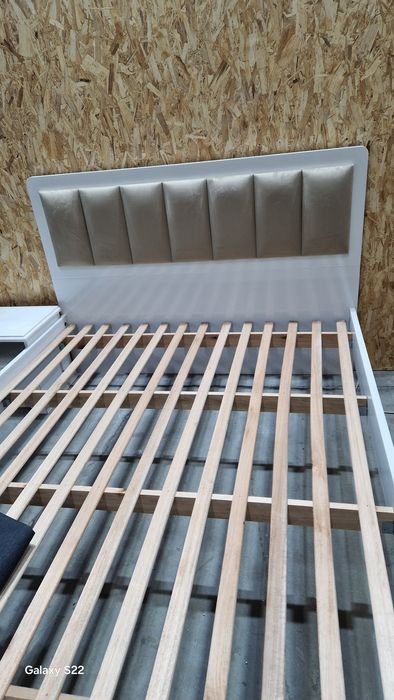 Cama nova em caixa  selada nunca foi aberta